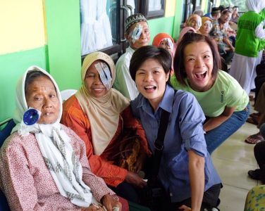 Siew Yian and Joyce with post op patients